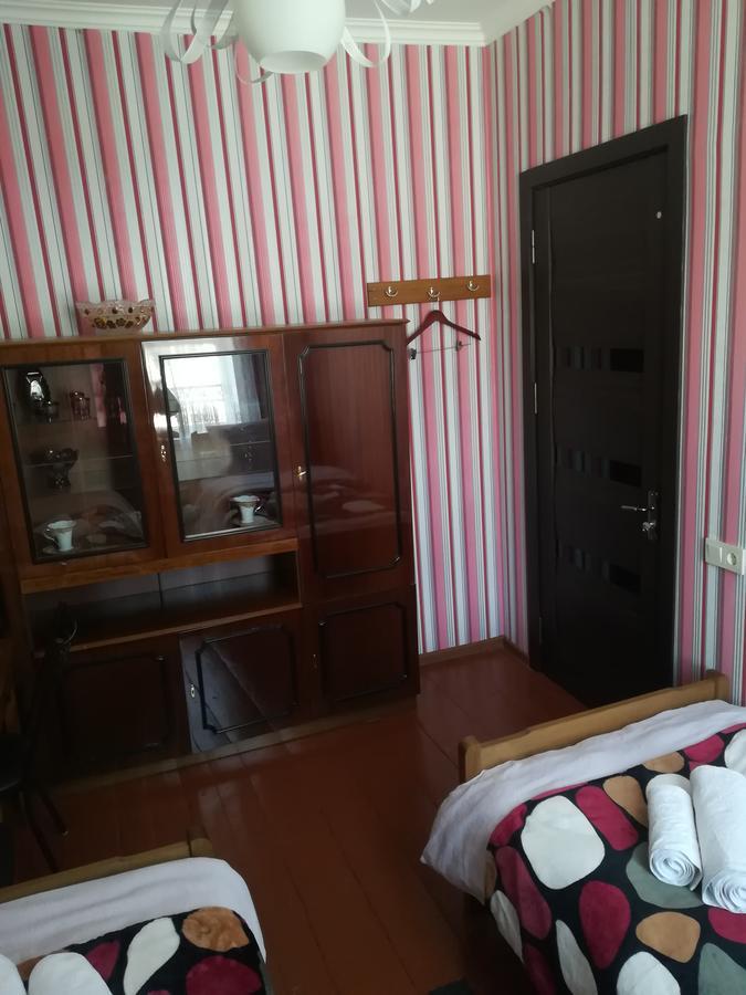 Nikoloz Guesthouse Stepantsminda Exterior foto